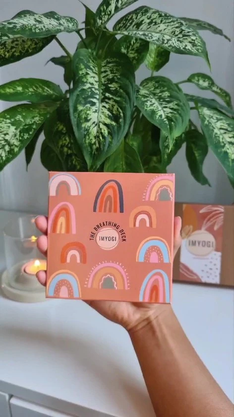 IMYOGI Calming Breathing Cards - Yoga Kaarten Voor Kinderen - Kinderyoga Kaarten - Kindercadeautje Voor Kinderen - Kindercadeautje - Yoga Accessoires - Yoga Boek - Kaartspel - Kids Yoga Cards - Afbeelding 2