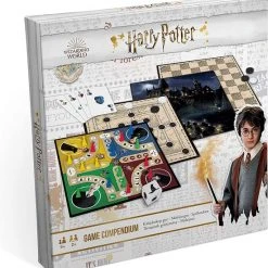 Wizarding World Of Harry Potter Harry Potter - 4-in-1 Spellendoos - Molenspel - Dammen - Ludo (Mens-Erger-Je-Niet) - Kaartspel - Bordspel Verzameling - Game Compendium